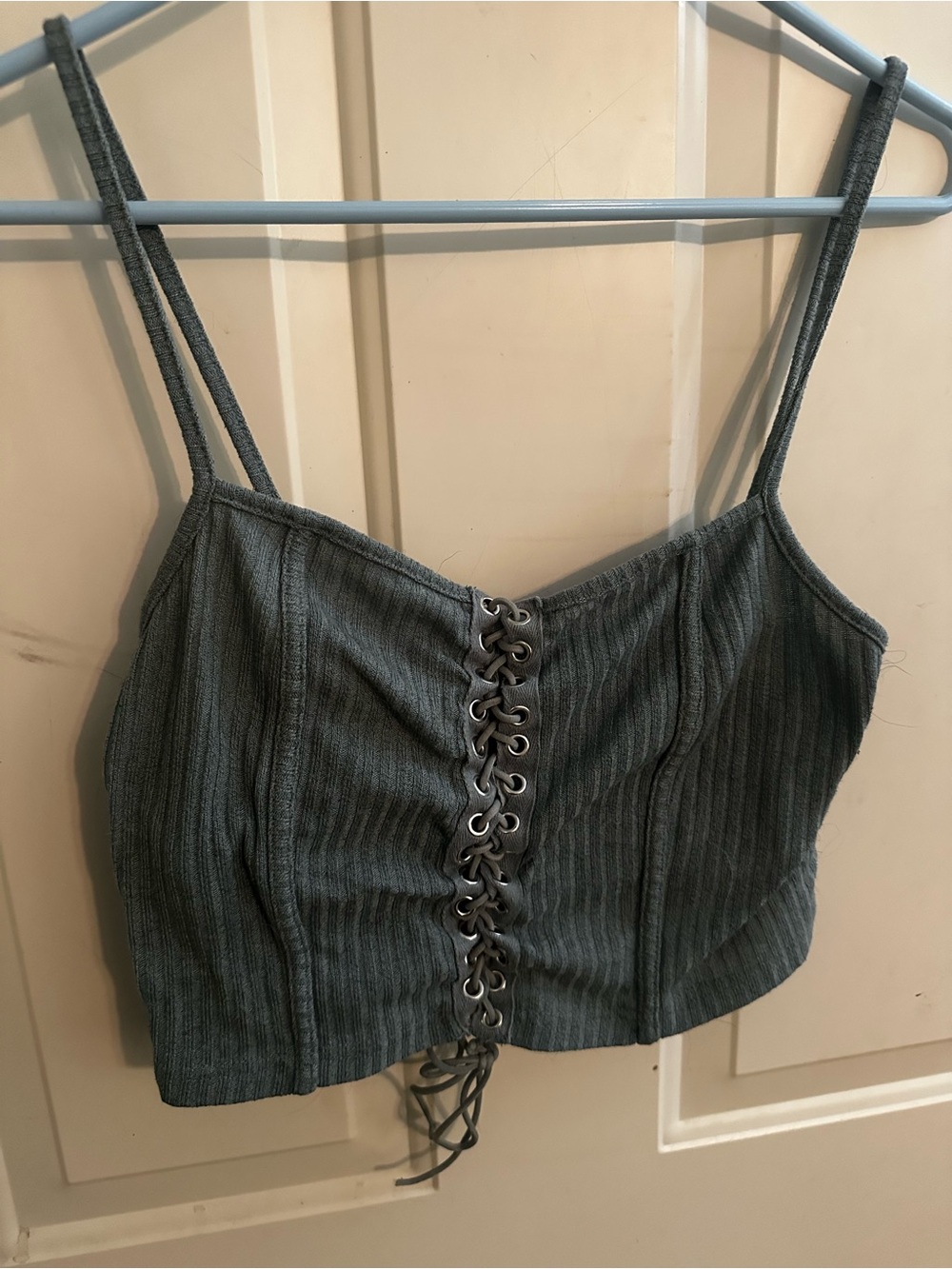 Shein Women’s Ribbed Lace-Up Crop Top in Charcoal Gray 1x